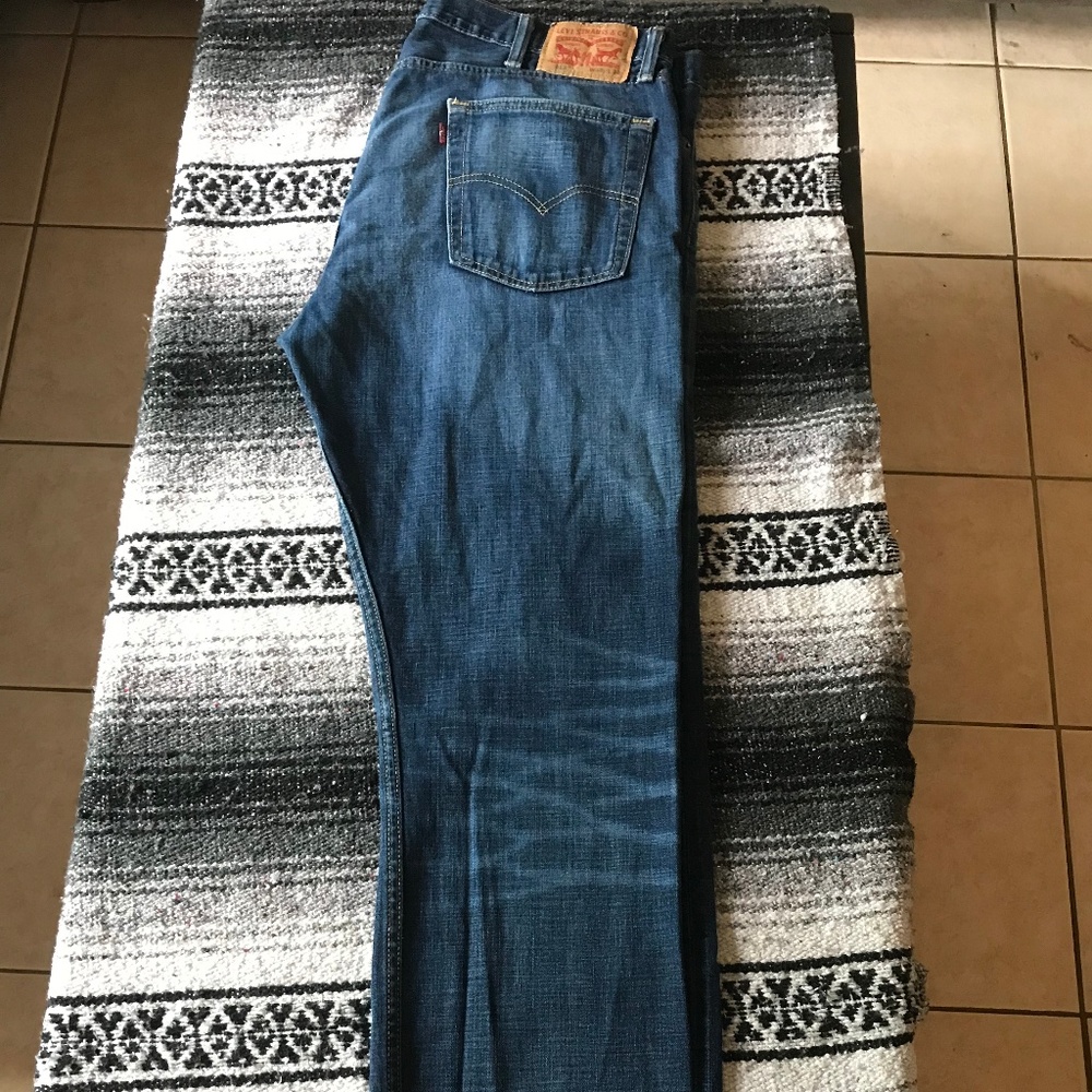 Levi's 513 Slim Straight Fit 38 x 32 Dark Blue